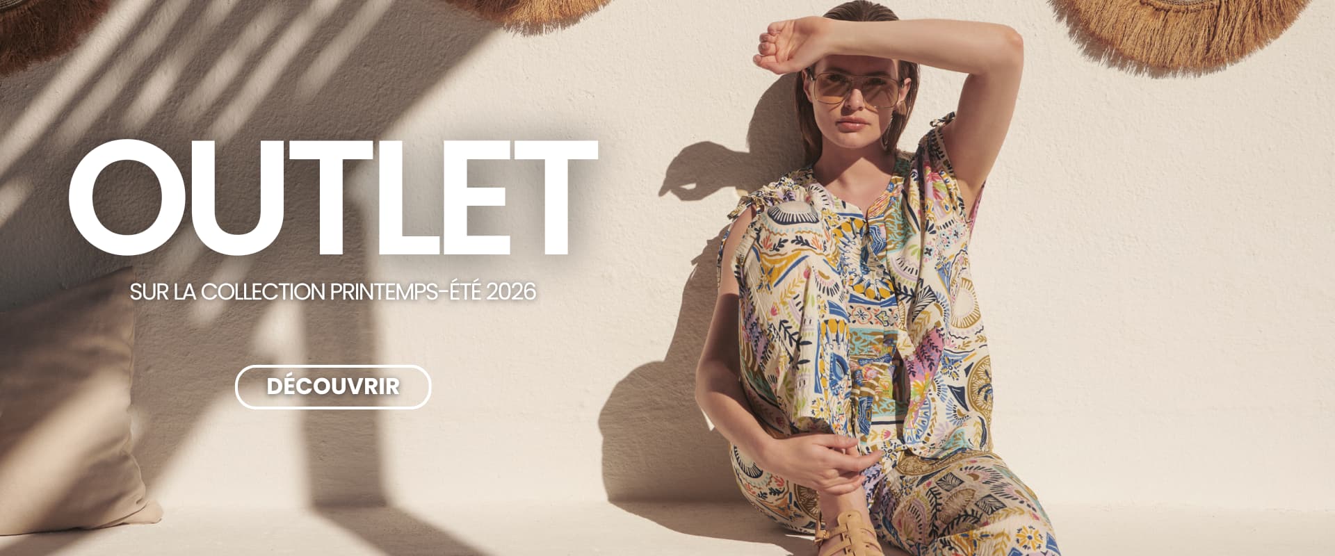 OUTLET PE26